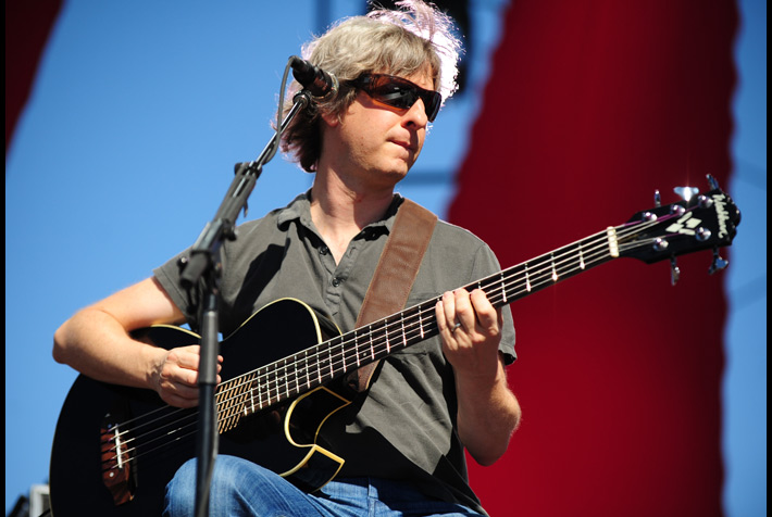 Mike during Acoustic Set on Sunday, November 1, 2009. Photo by Dave Vann © Phish 2009.