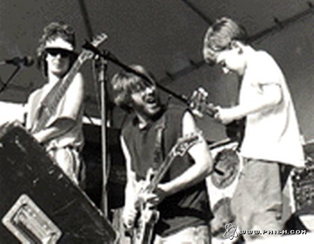 Mike, Trey, and Cameron McKenny “on rhythm guitar”, 4.19.1992