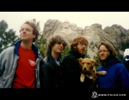 Phish with Marley at Mount Rushmore, May 1991