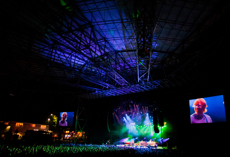 Rock & Roll. Photo by Dave Vann © Phish 2010