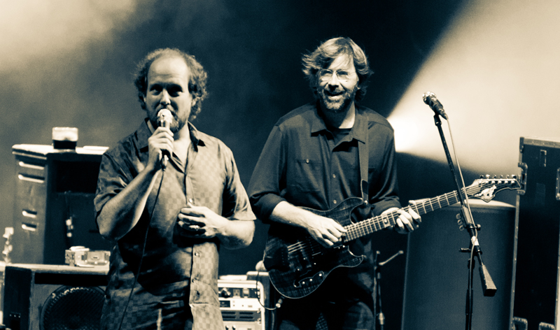 “Lawn Boy”. Photo by Dave Vann © Phish 2010